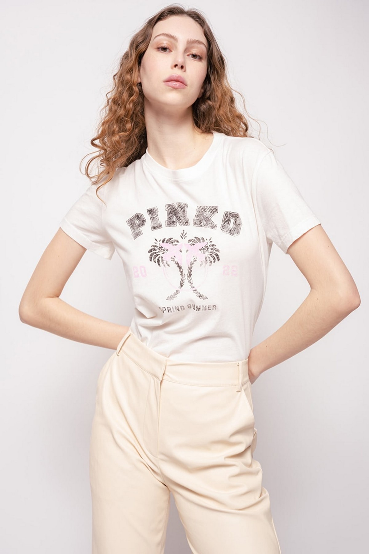 T-shirt  Pinko logo palm in de kleur off white van het merk Pinko
