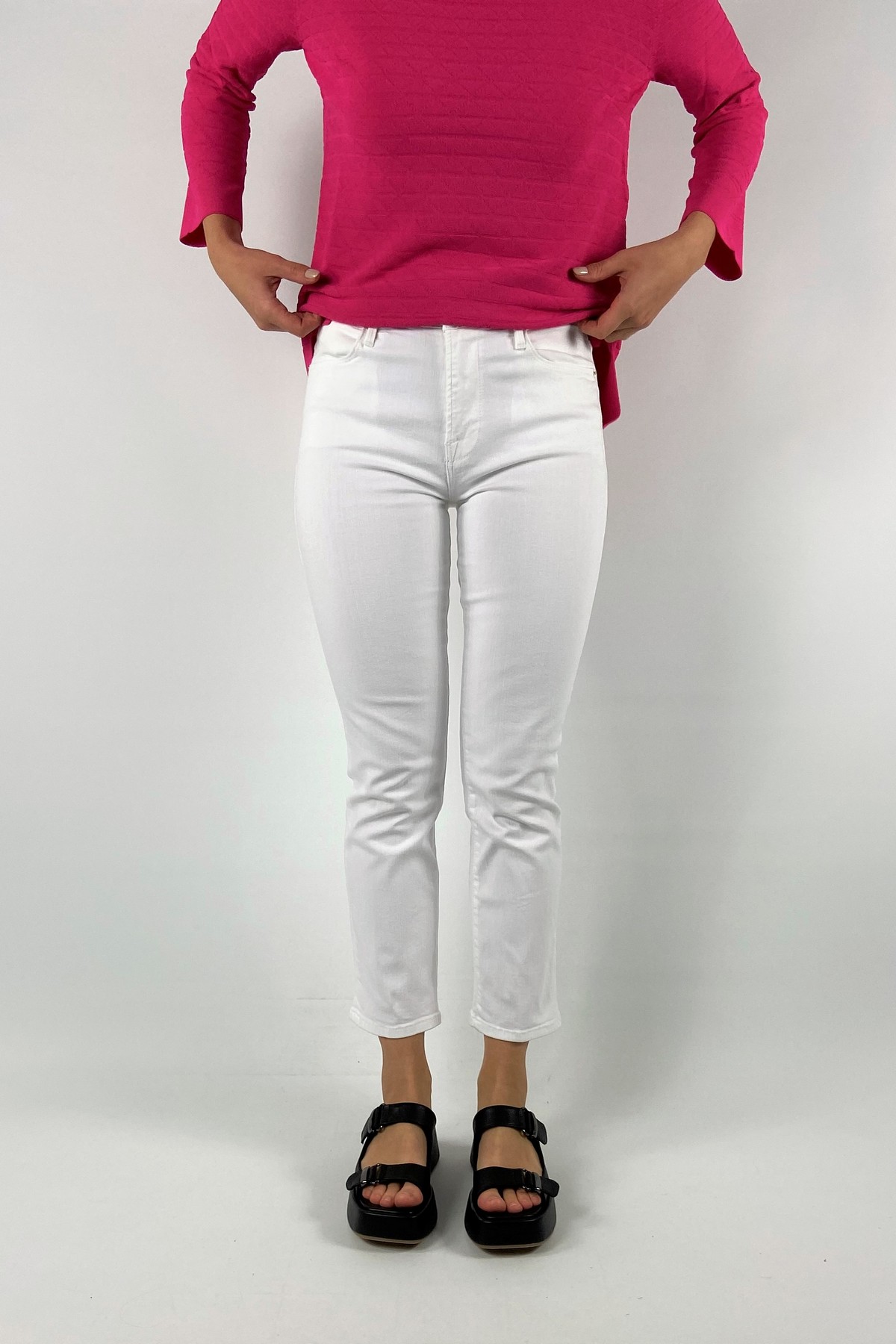 jeans straight uitgerafeld in de kleur mediumblue van het merk Frame