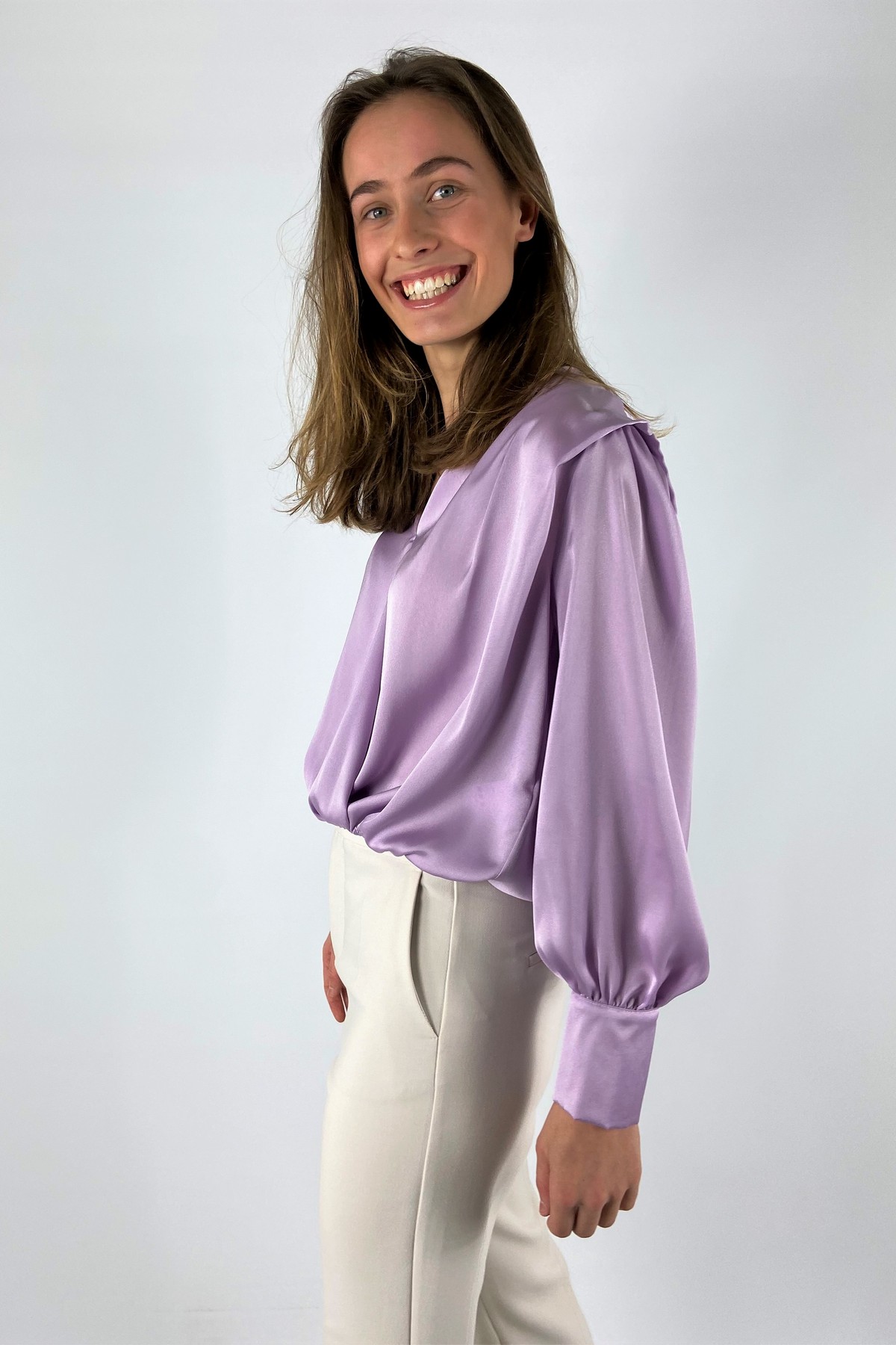 collection - Hollow Blouse - V stropje onder lila - Nuance Boutique Eeklo