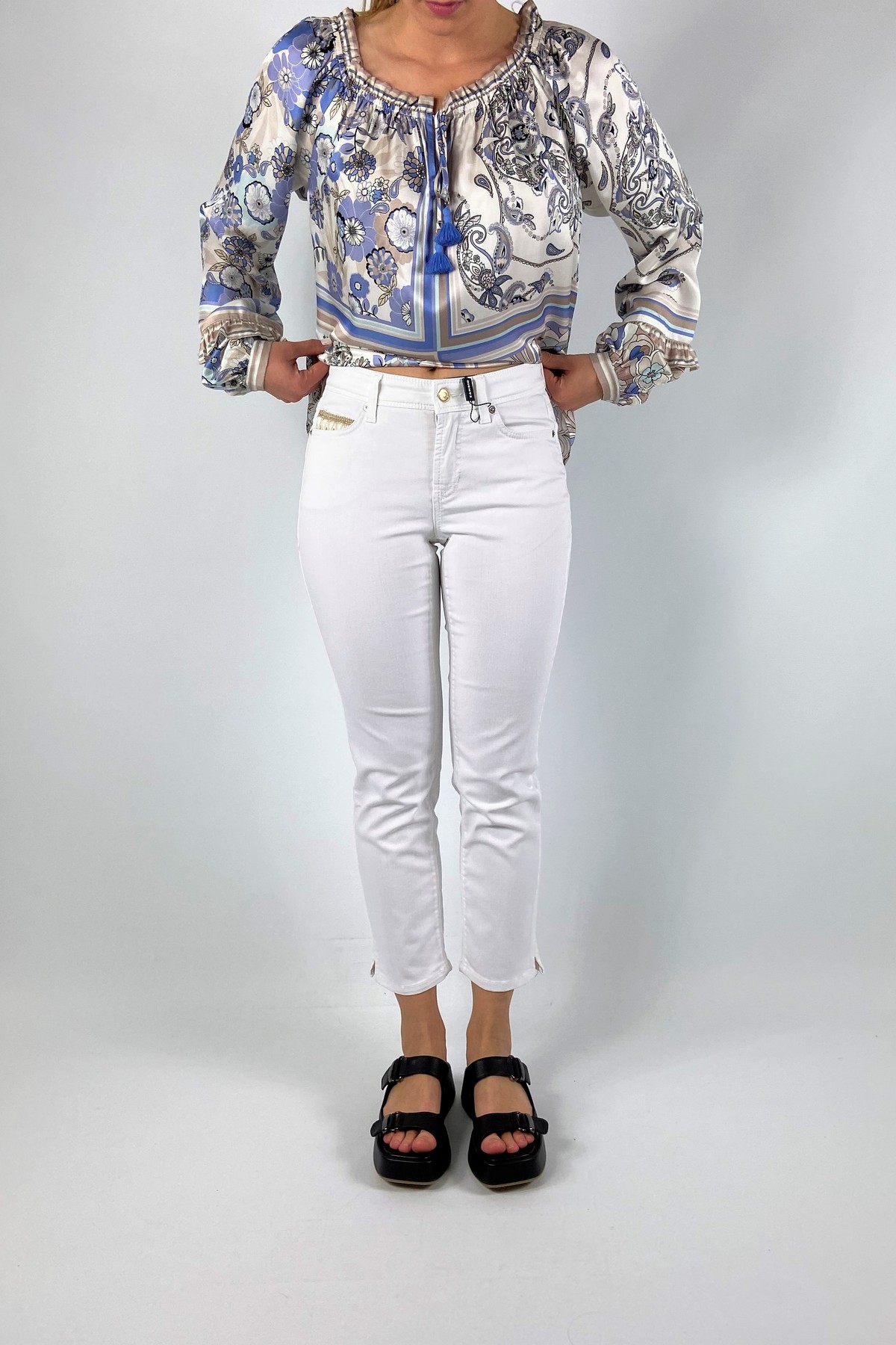 Jeans detail zakje in de kleur wit van het merk Cambio