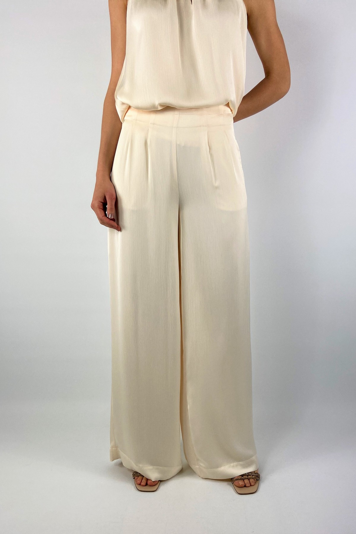 Oscar the collection - Constance Trousers - Broek satin crepe pearl