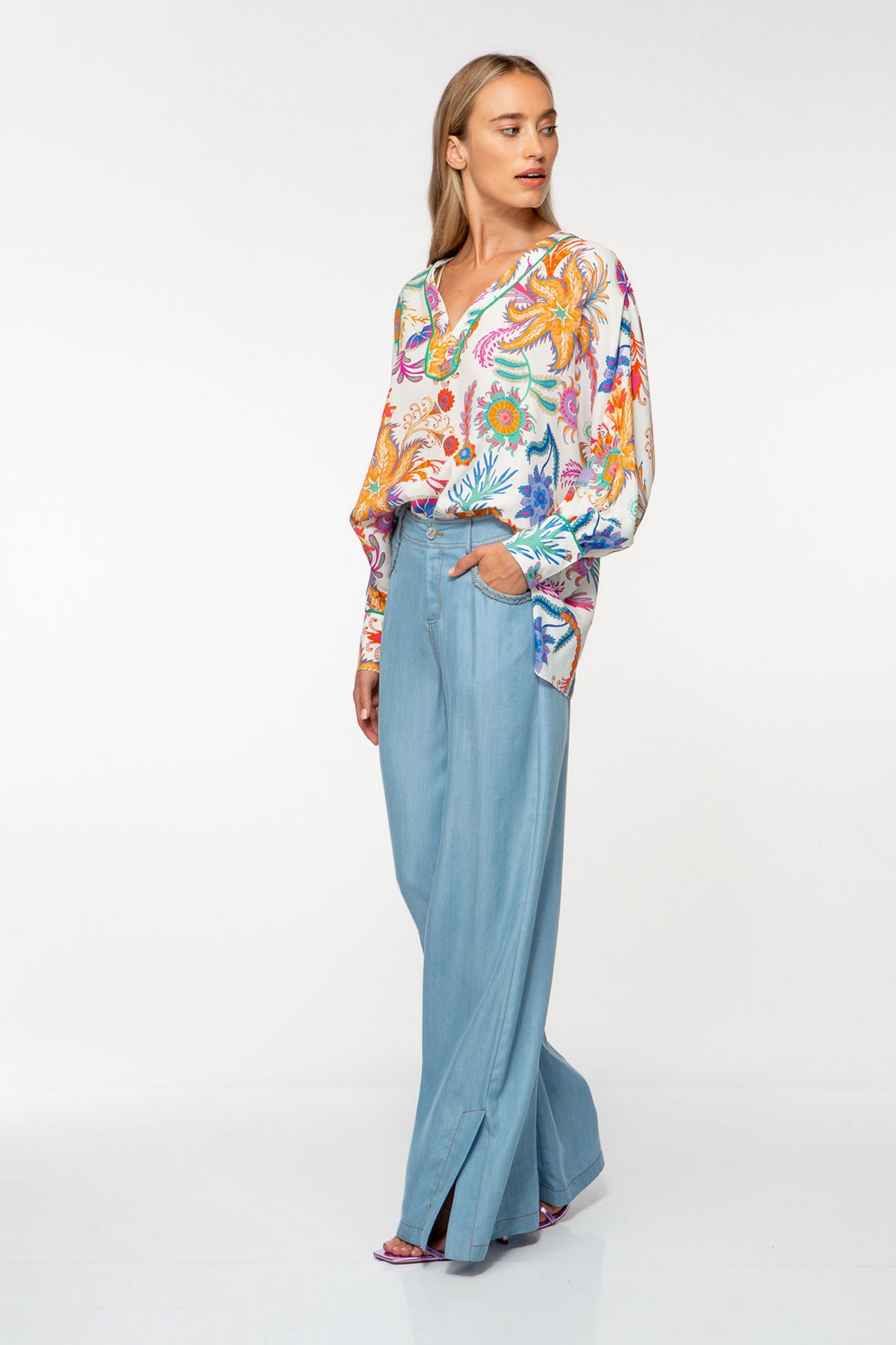 Ivi Collection - Seastar Tunic - Bloes V print multicolor - uitverkocht