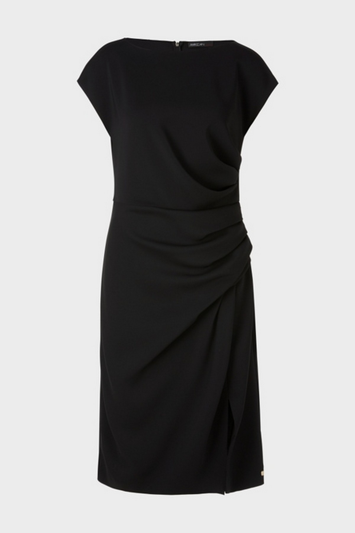 Jurk drapage taille in de kleur zwart van het merk Marc Cain Collections